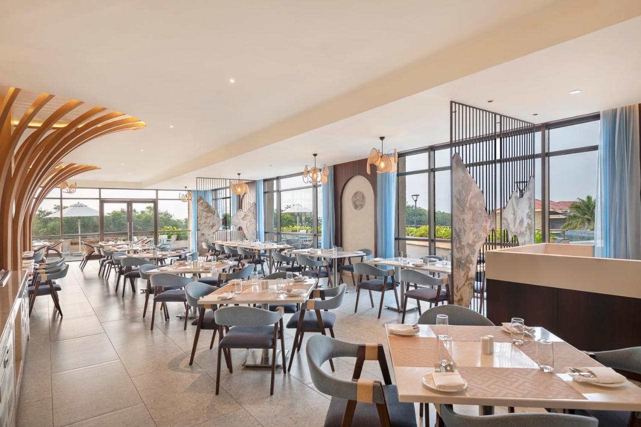 Radisson Blu Resort 비사카파트남 외부 사진