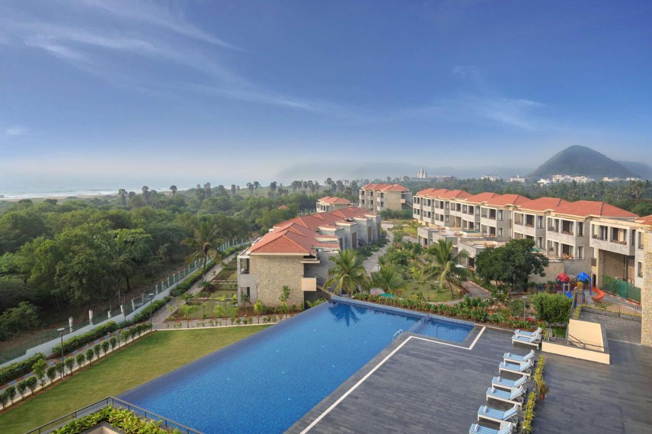 Radisson Blu Resort 비사카파트남 외부 사진