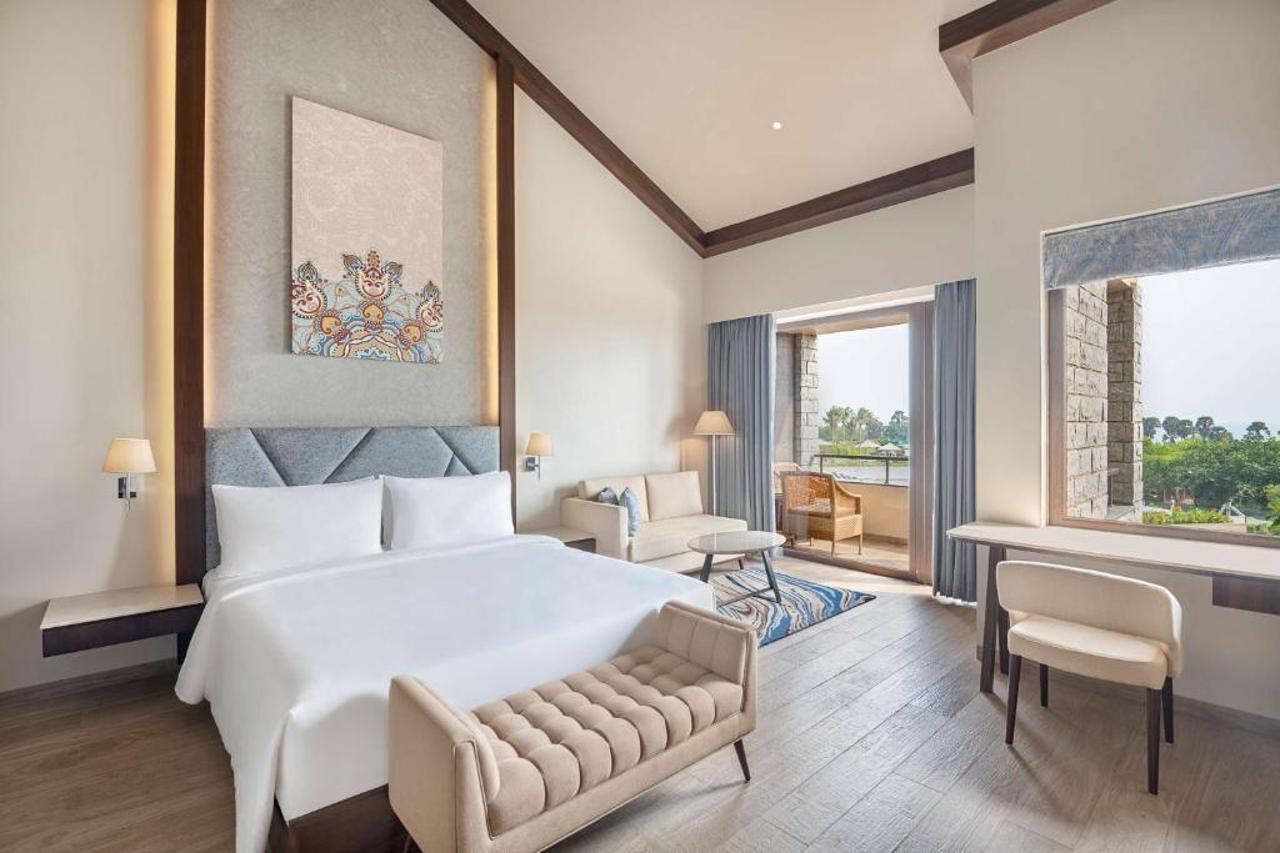 Radisson Blu Resort 비사카파트남 외부 사진